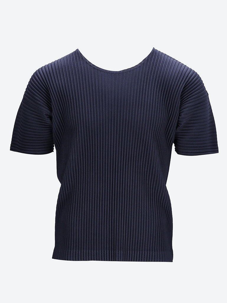 Basics t-shirt 1