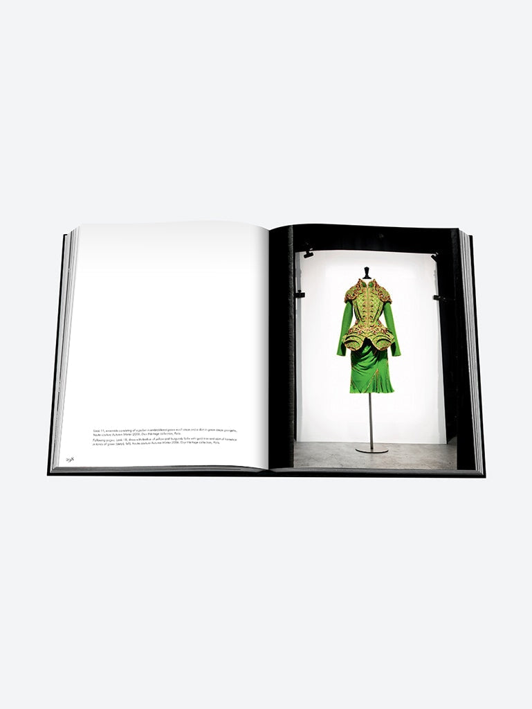 Dior von John Galliano 9