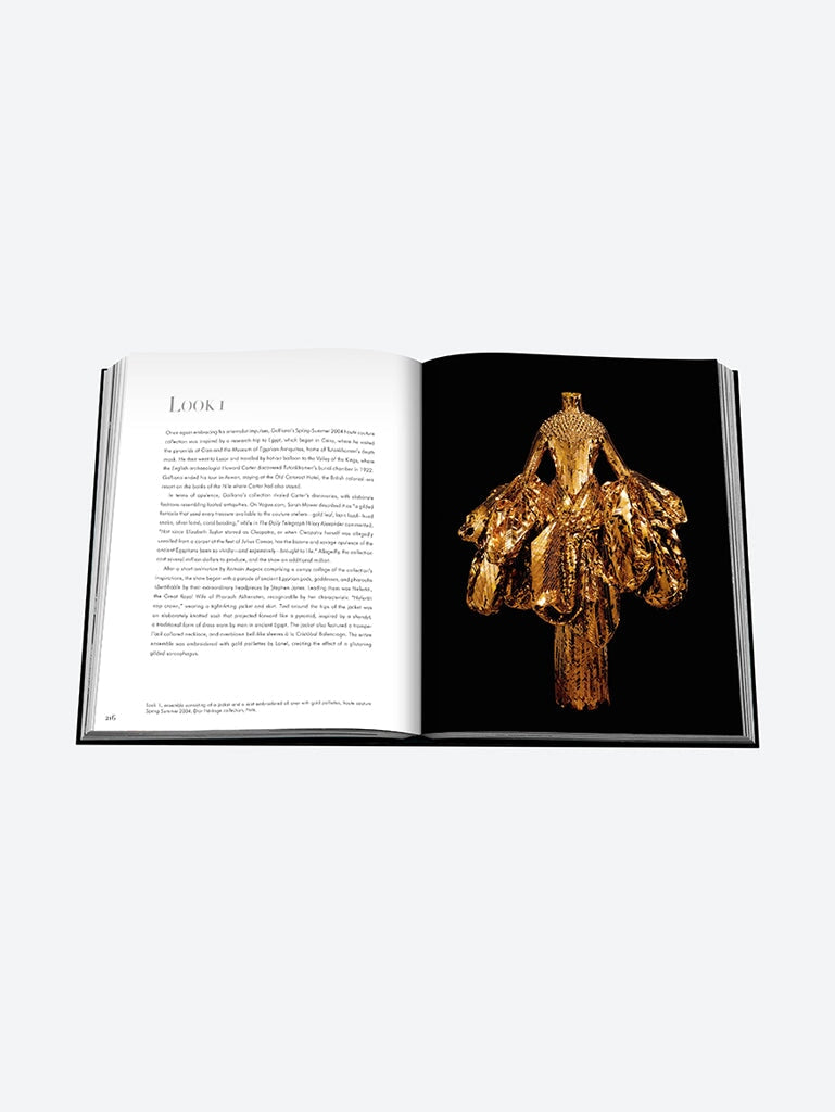 Dior von John Galliano 8