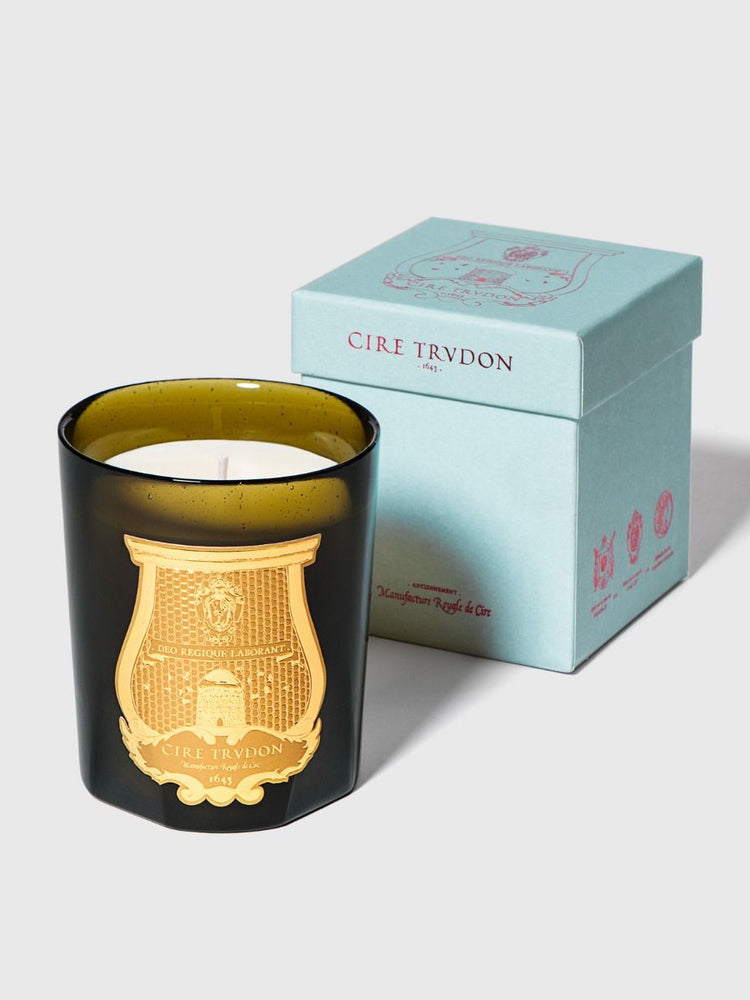 Manon candle 2