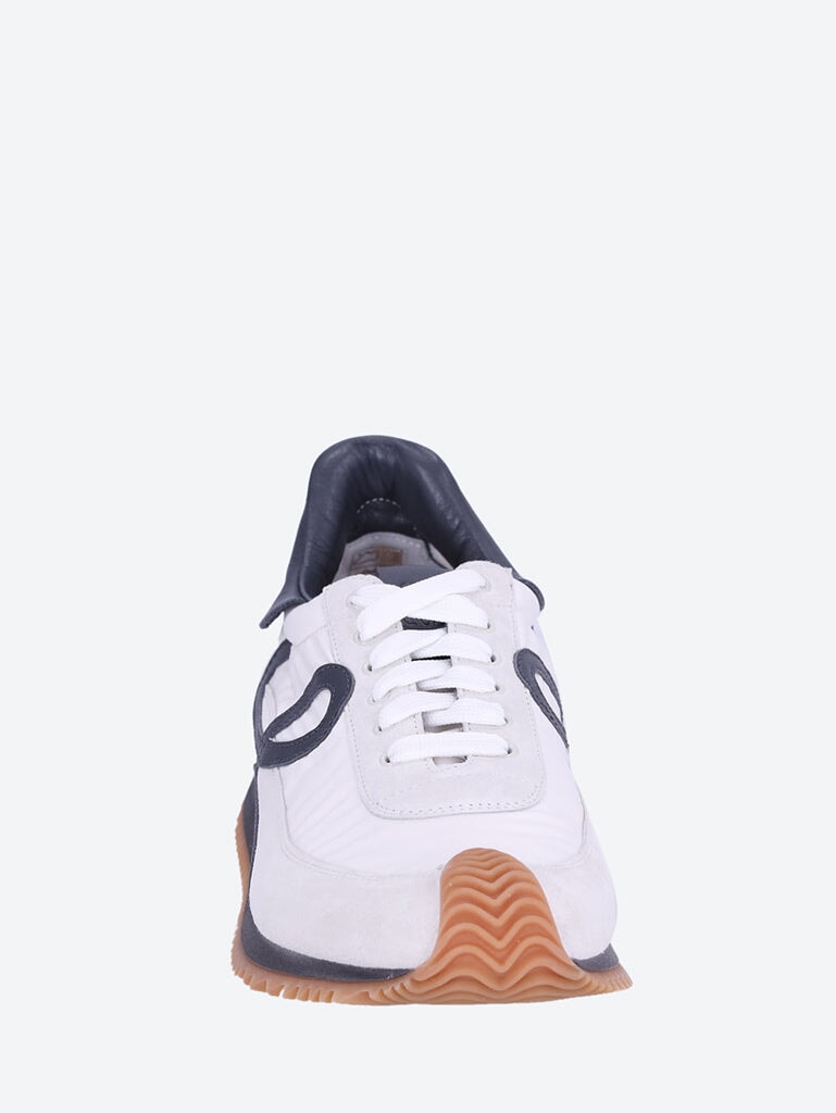 Flow Runner in nylon and suede 3