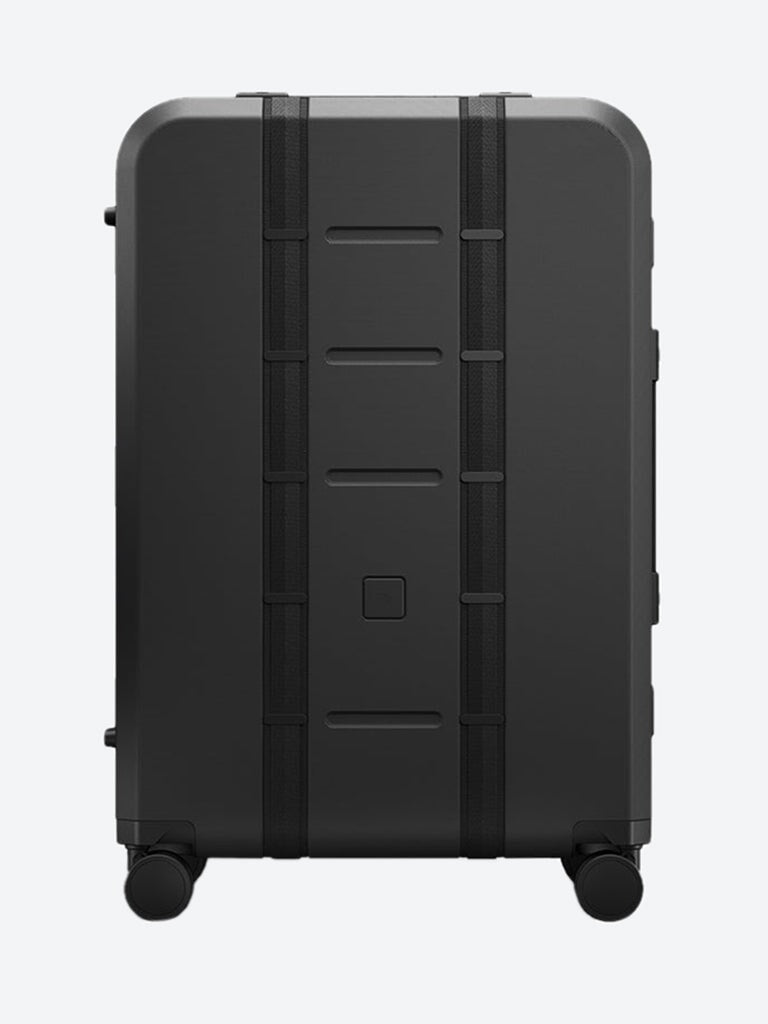 RAMVERK PRO CHECK-IN LUGGAGE LARGE BLACK OUT 1