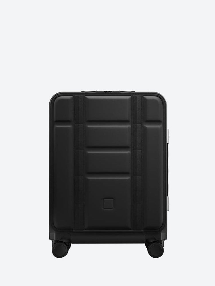 RAMVERK PRO FRONT-ACCESS CARRY-ON - SILVER 1