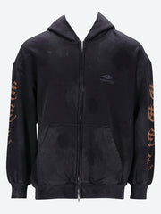 Small zip-up hoodie ref: