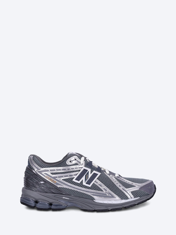 1906-Turnschuhe 1