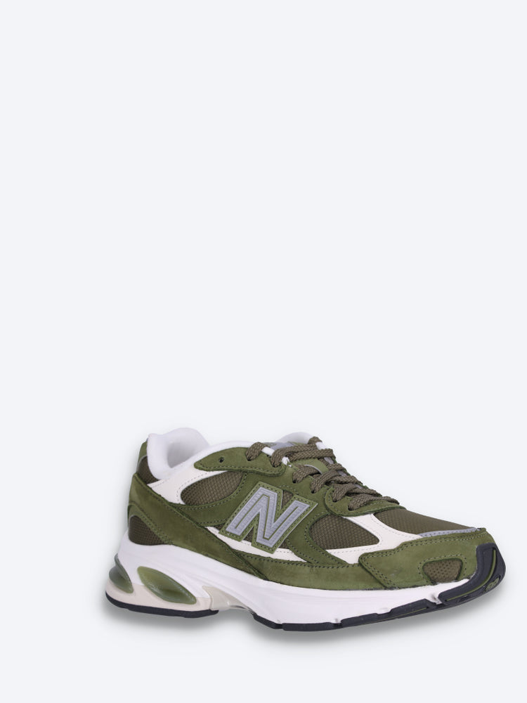 2010 sneakers 2
