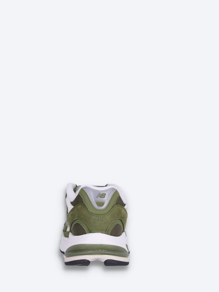 2010 sneakers 5