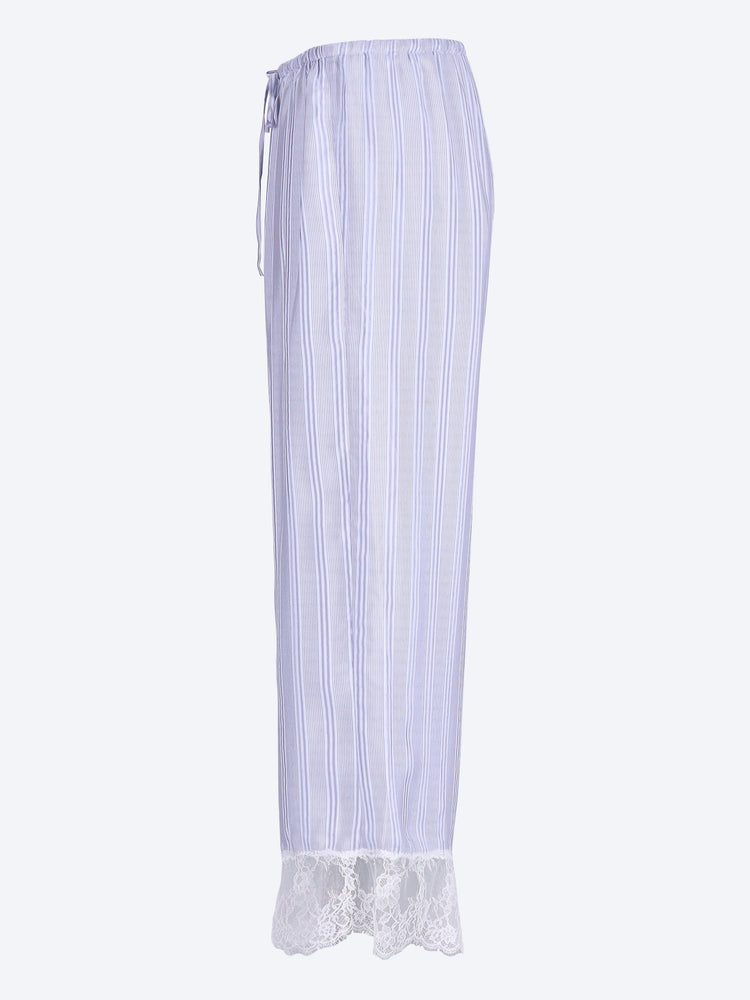 Le pantalon de détente en dentelle à rayures 2