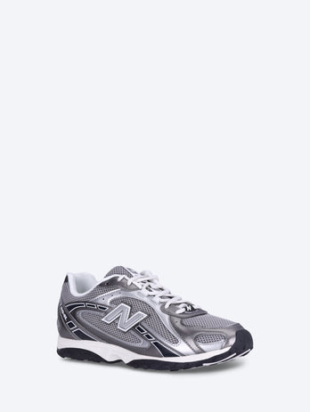 204l sneakers