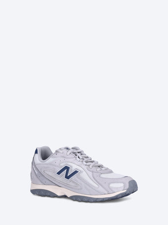 204l sneakers