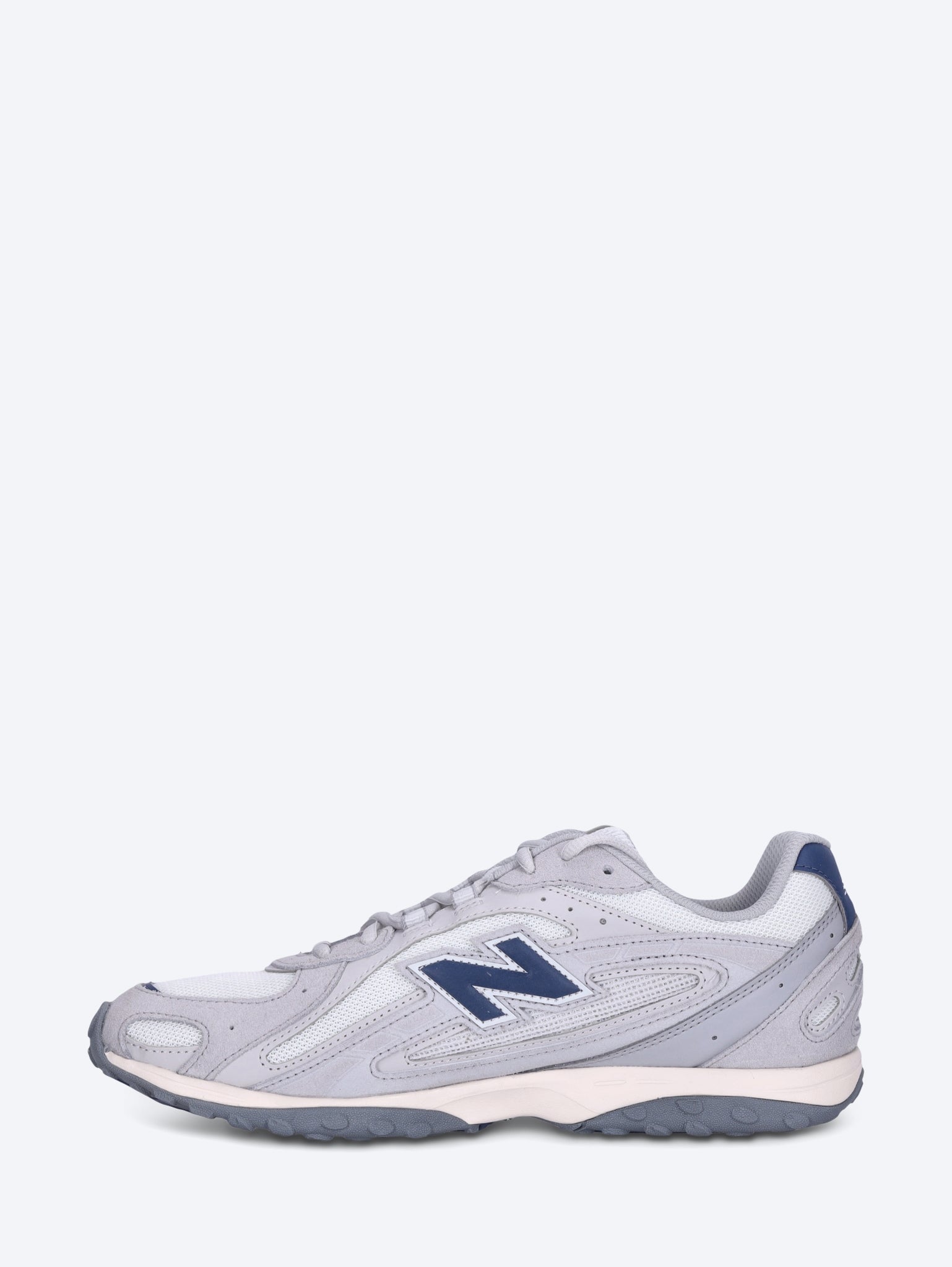 204l sneakers 4