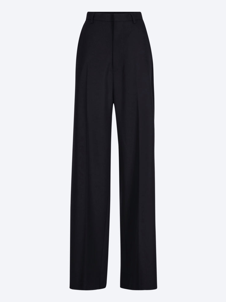 Große, maßgeschneiderte Hose 1