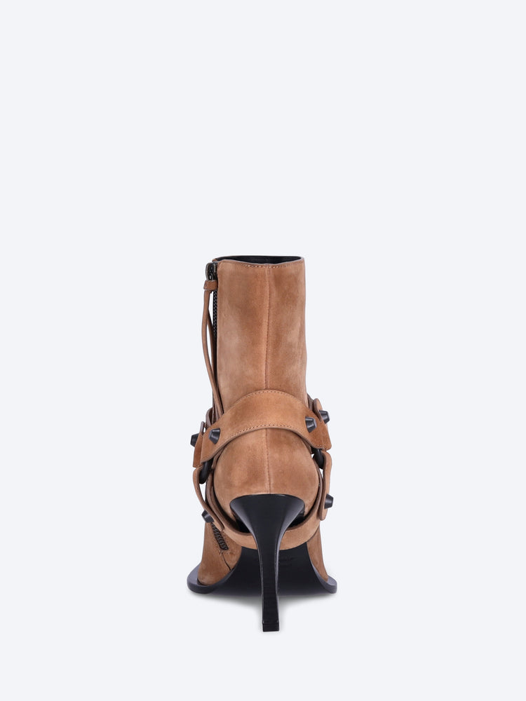City harness 90 booties 5