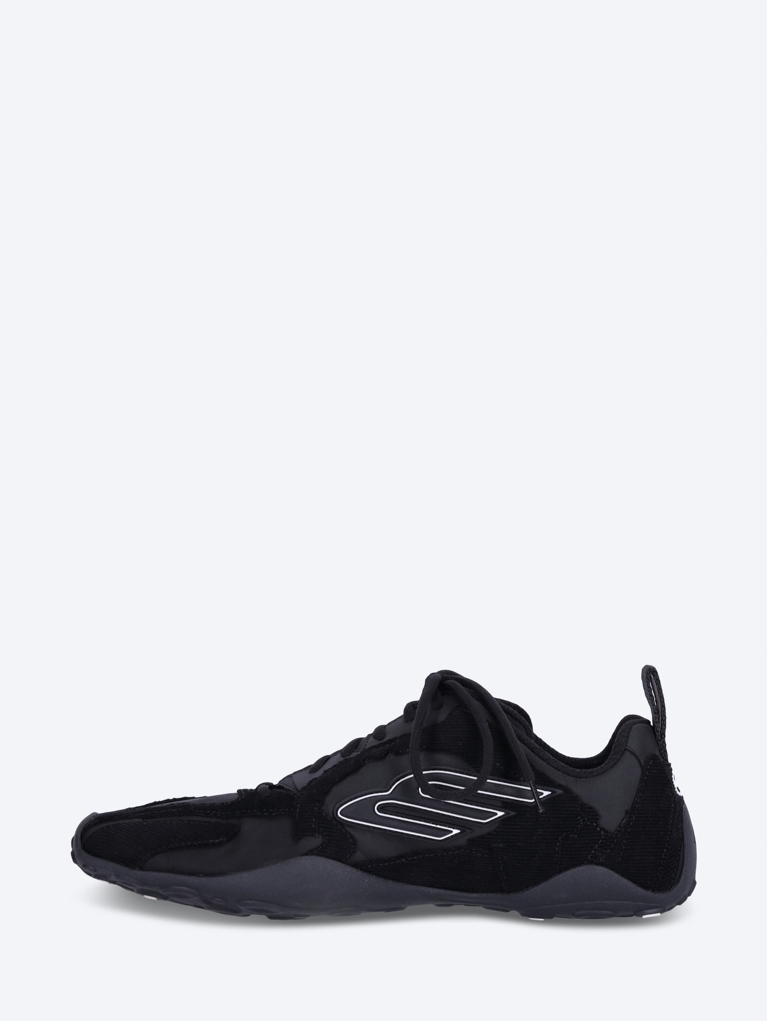 Monday Ultra-Sneaker 4