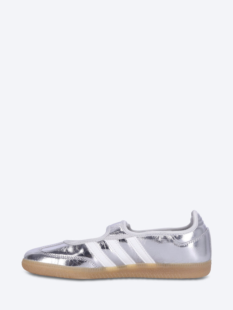 Samba jane w sneakers 4