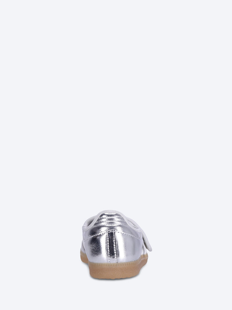 Samba jane w sneakers 5