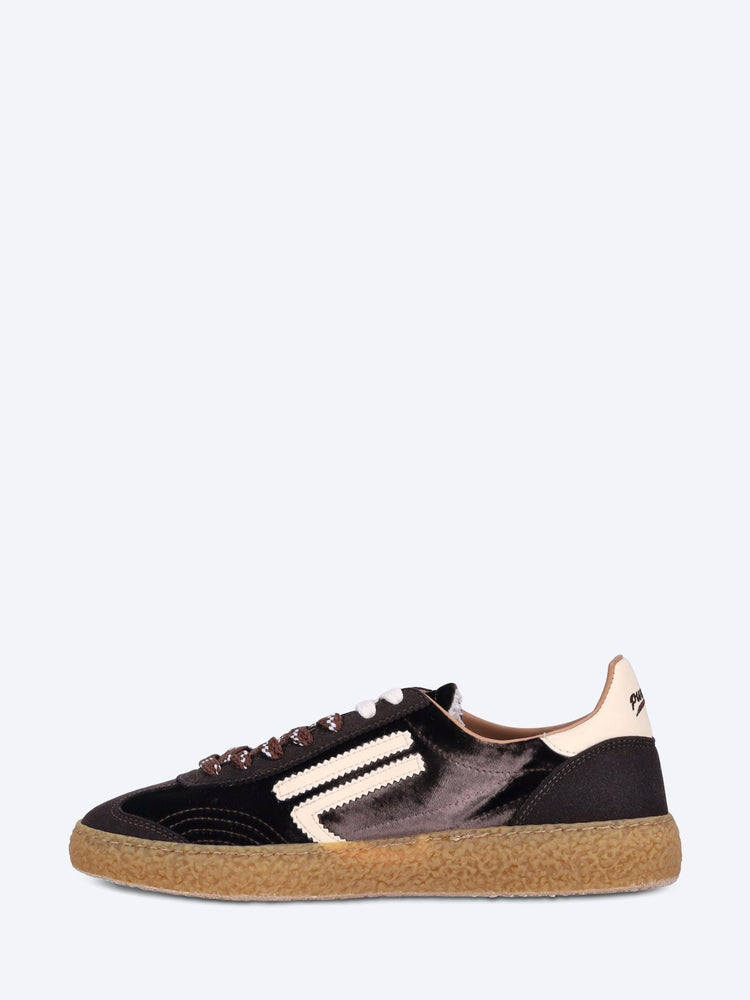 6.01 xs tiramisu sneakers 4