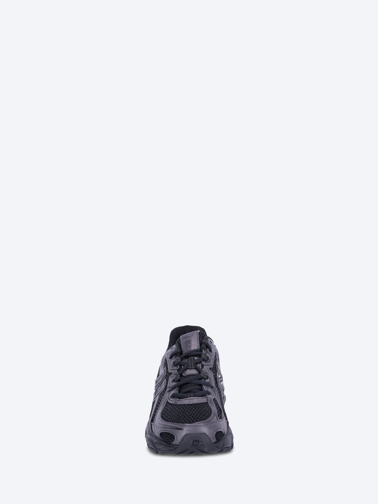 U740bo2 Turnschuhe 3