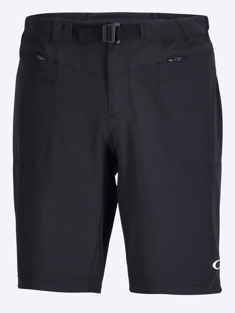 Seeker whip shorts 1