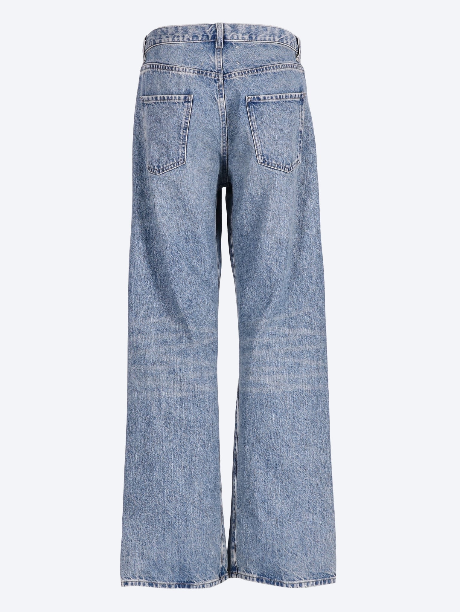 Straight leg jeans 3