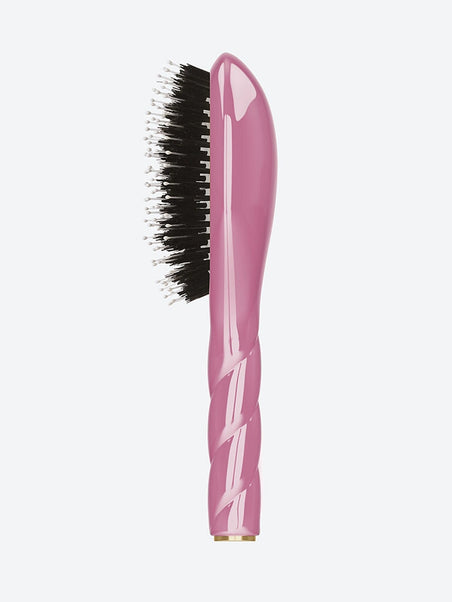 N.03 THE ESSENTIAL SOFT BABY BRUSH BERRY PINK