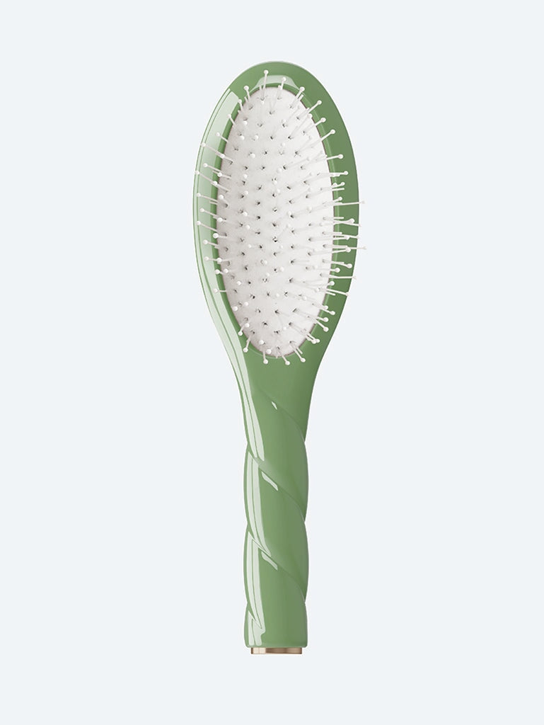 N.04 THE MIRACLE BABY BRUSH ALMOND GREEN 1