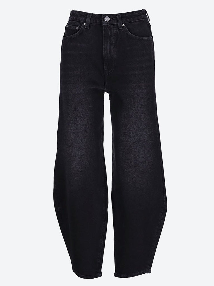 Barrel leg jeans 1