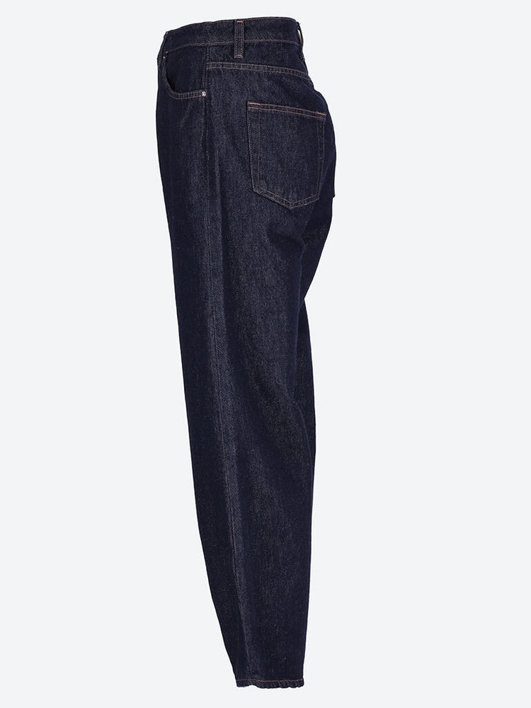 Barrel leg jeans 2