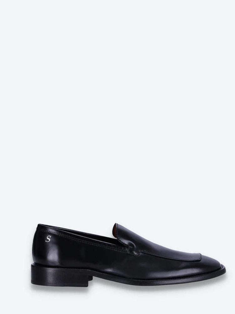 Bassel-le-Loafer 1
