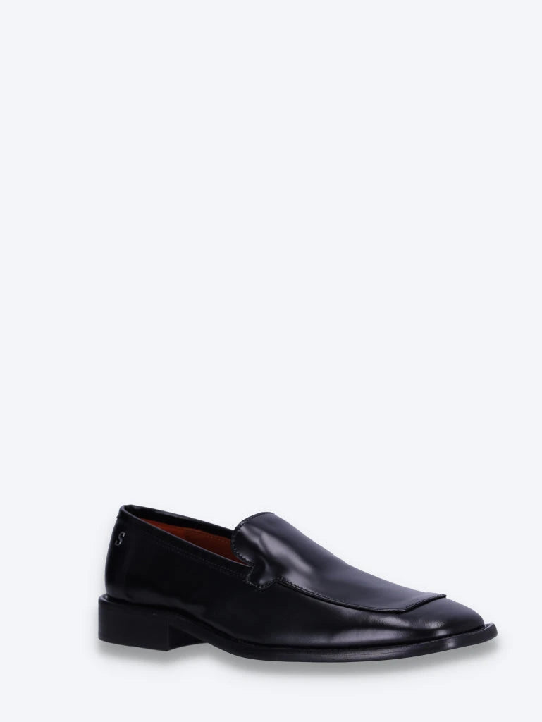 Bassel-le-Loafer 2