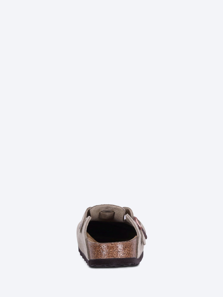 Boston suede leather unisex slippers 5