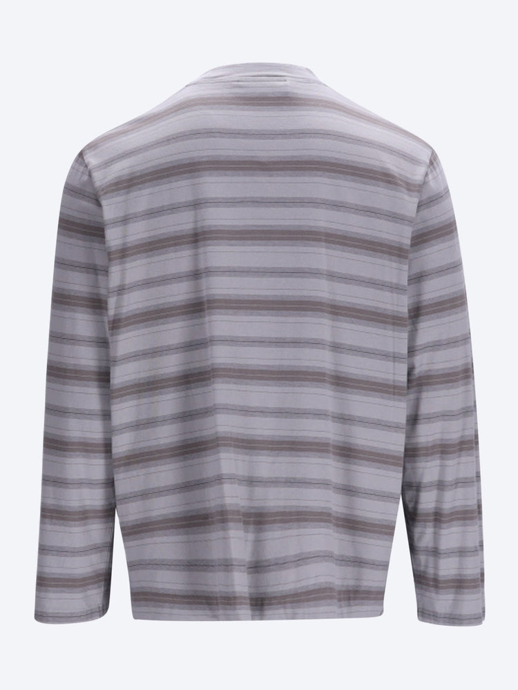 Box-Langarm-T-Shirt 3