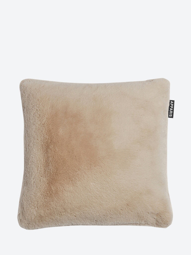 Brenn Cushion Latte 1