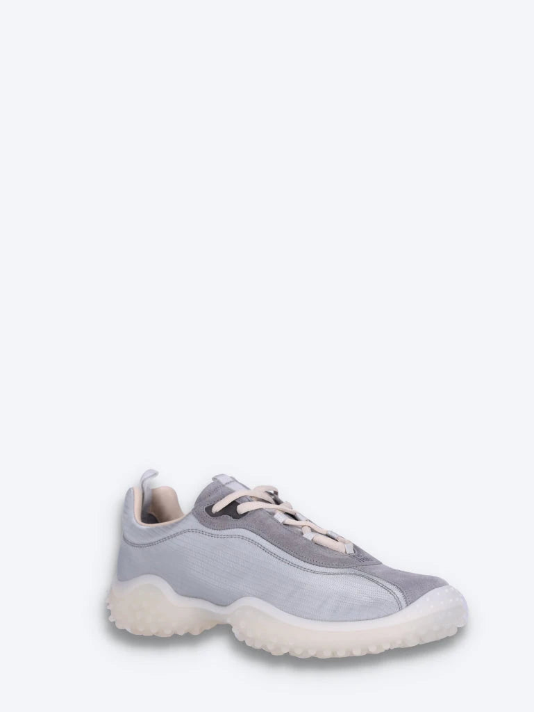 Sneakers aus Bubble-Wildleder aus technischem Stoff 2