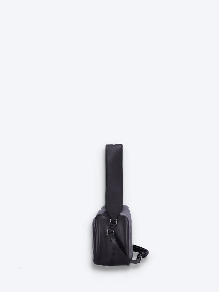 Calf leather three sixty medium shoulder bag 3