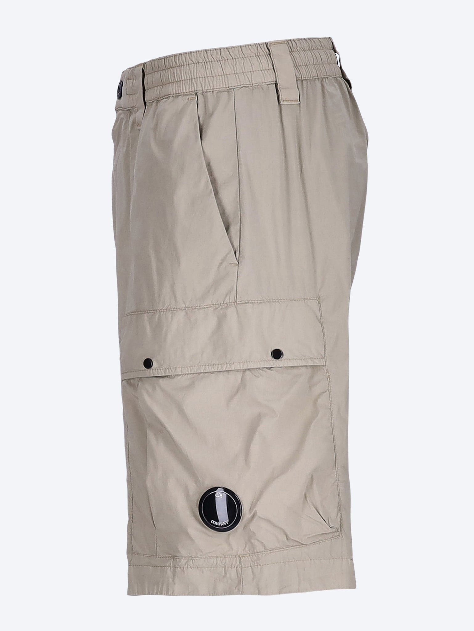 Short cargo 2
