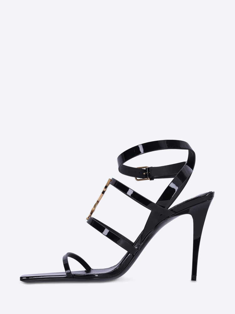Cassandra 90 patent leather pumps 4