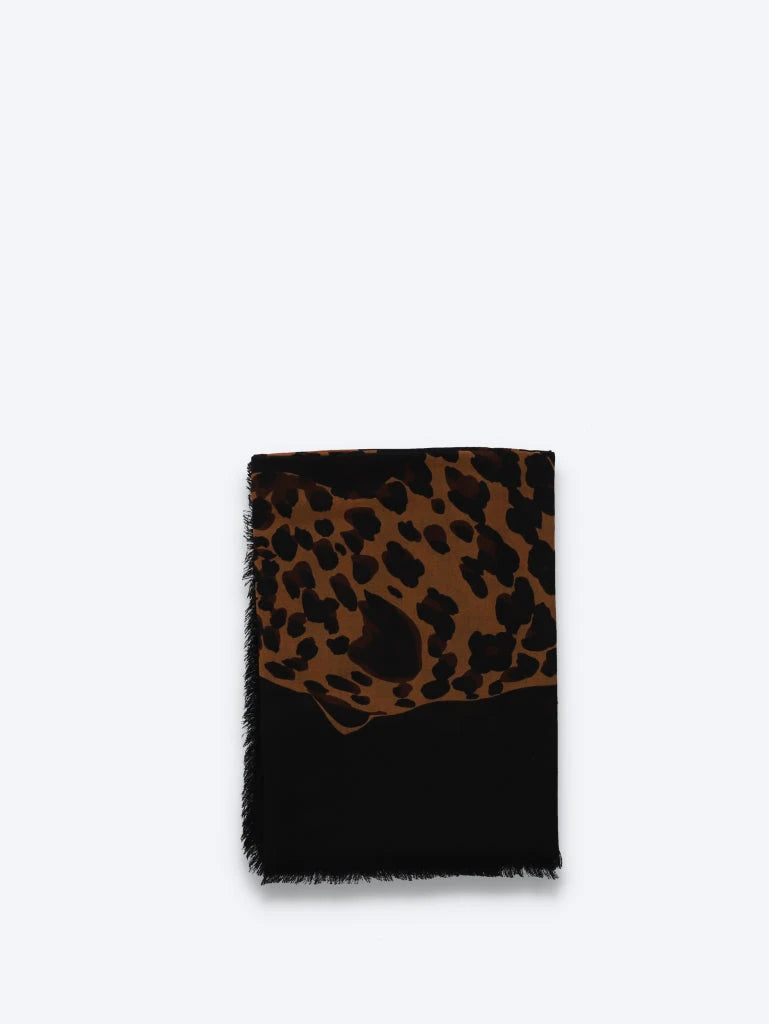 Cassandre leopard square scarf 2