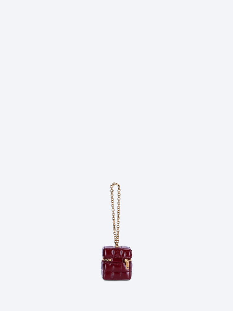 Cassandre matelasse carre mini cube on chain 3