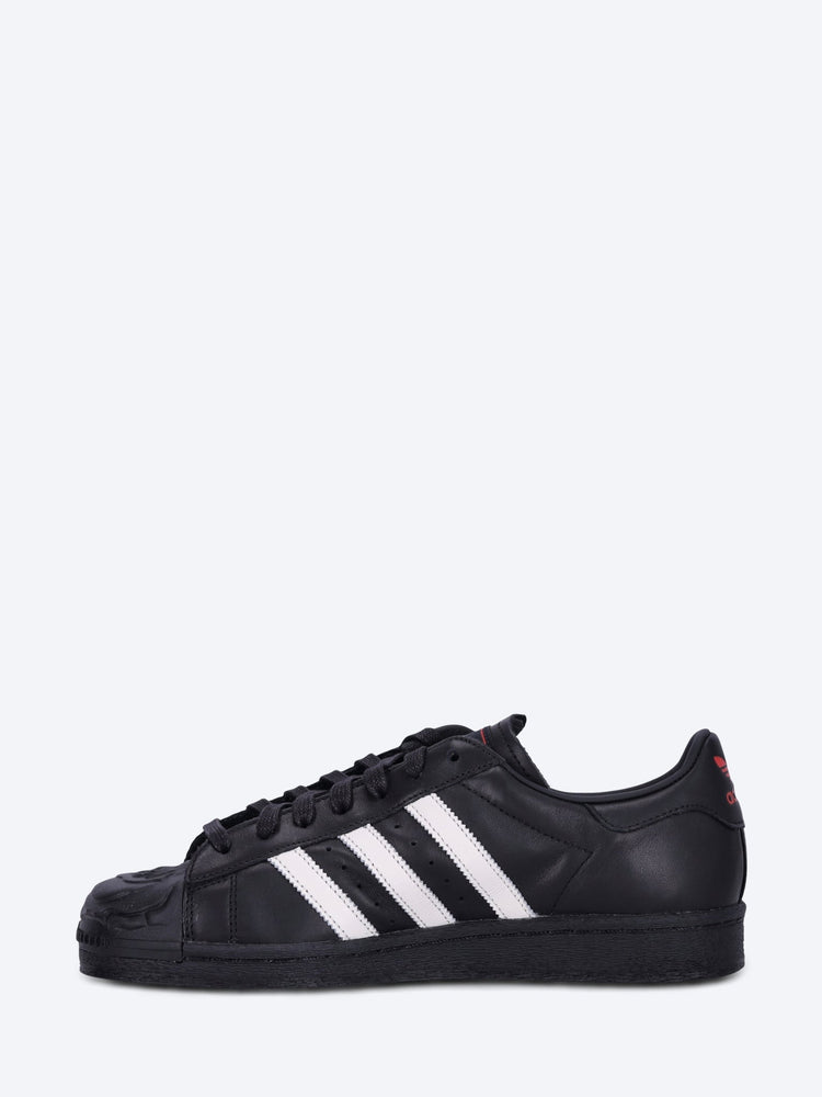 Chavarria superstar sneakers 4