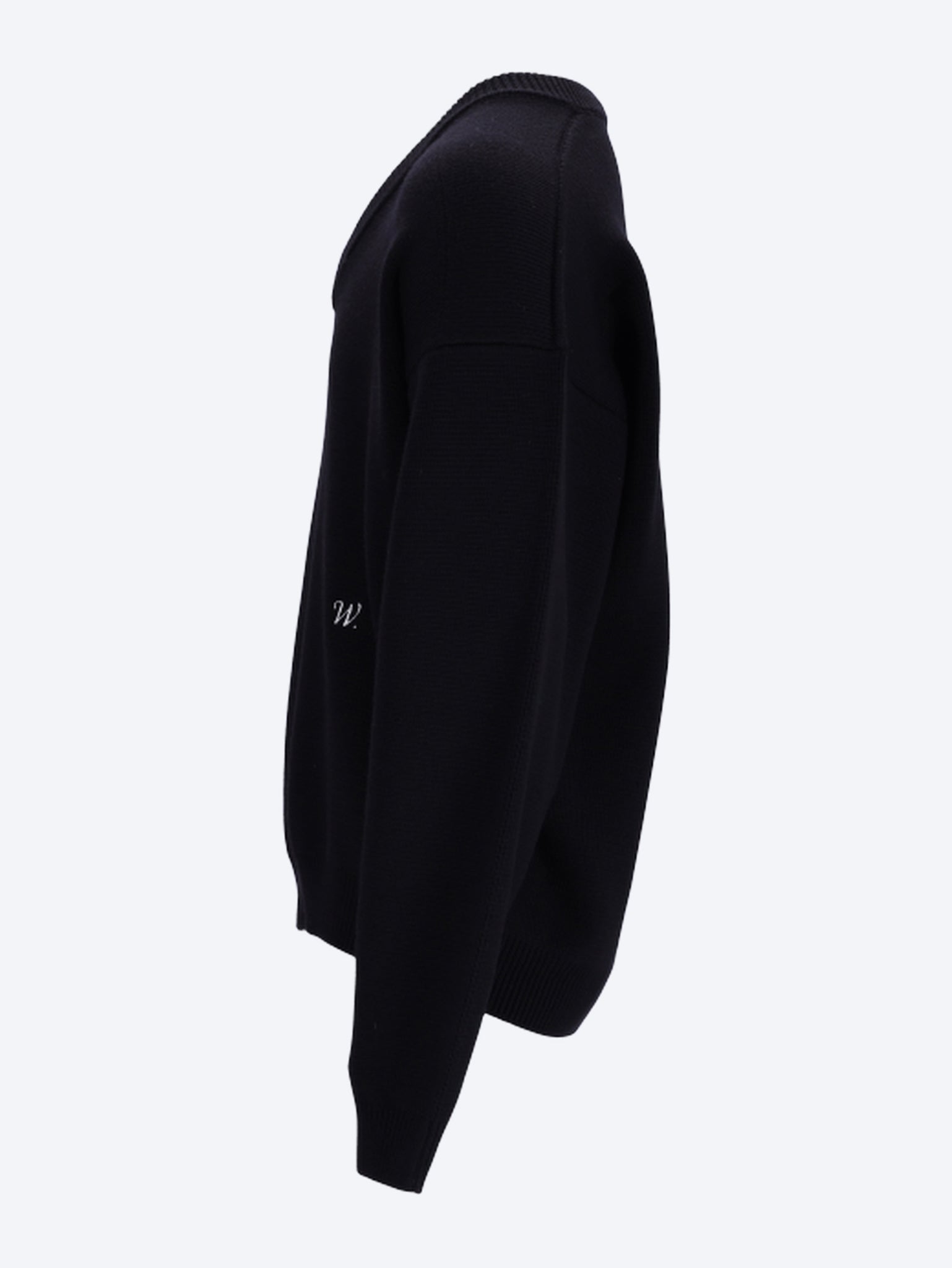 Chavarria v-neck sweater 2