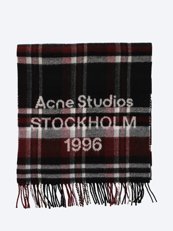 Check logo scarf