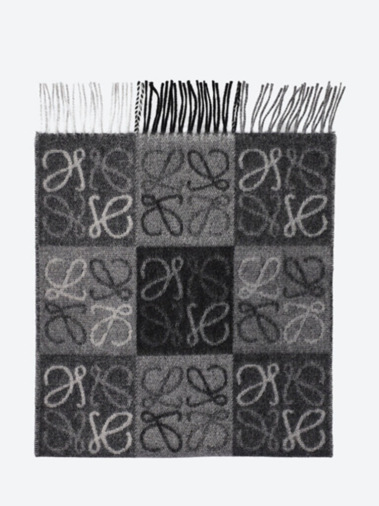 Echarpe damier en laine et cachemire 1