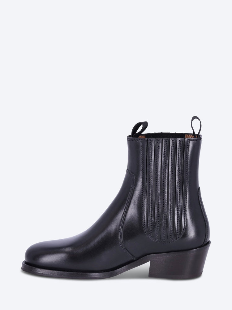 Chelsea boots 4