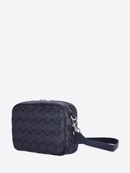 Classic Intrecciato medium crossbody