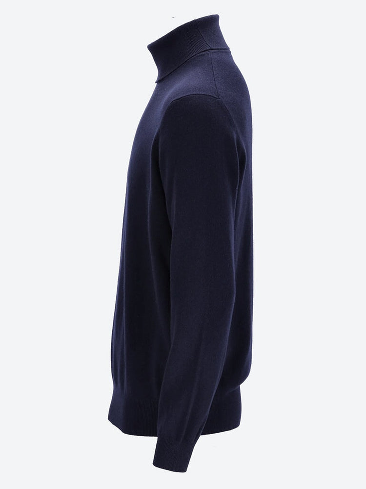 Klassischer Rollkragenpullover 2
