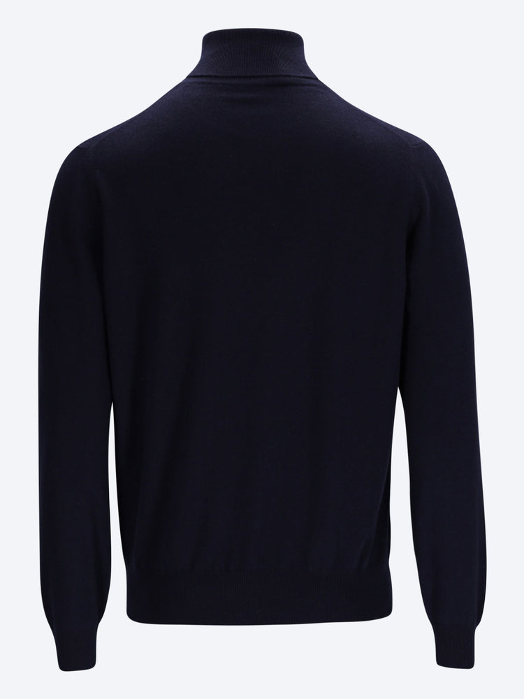 Classic turtleneck sweater 3