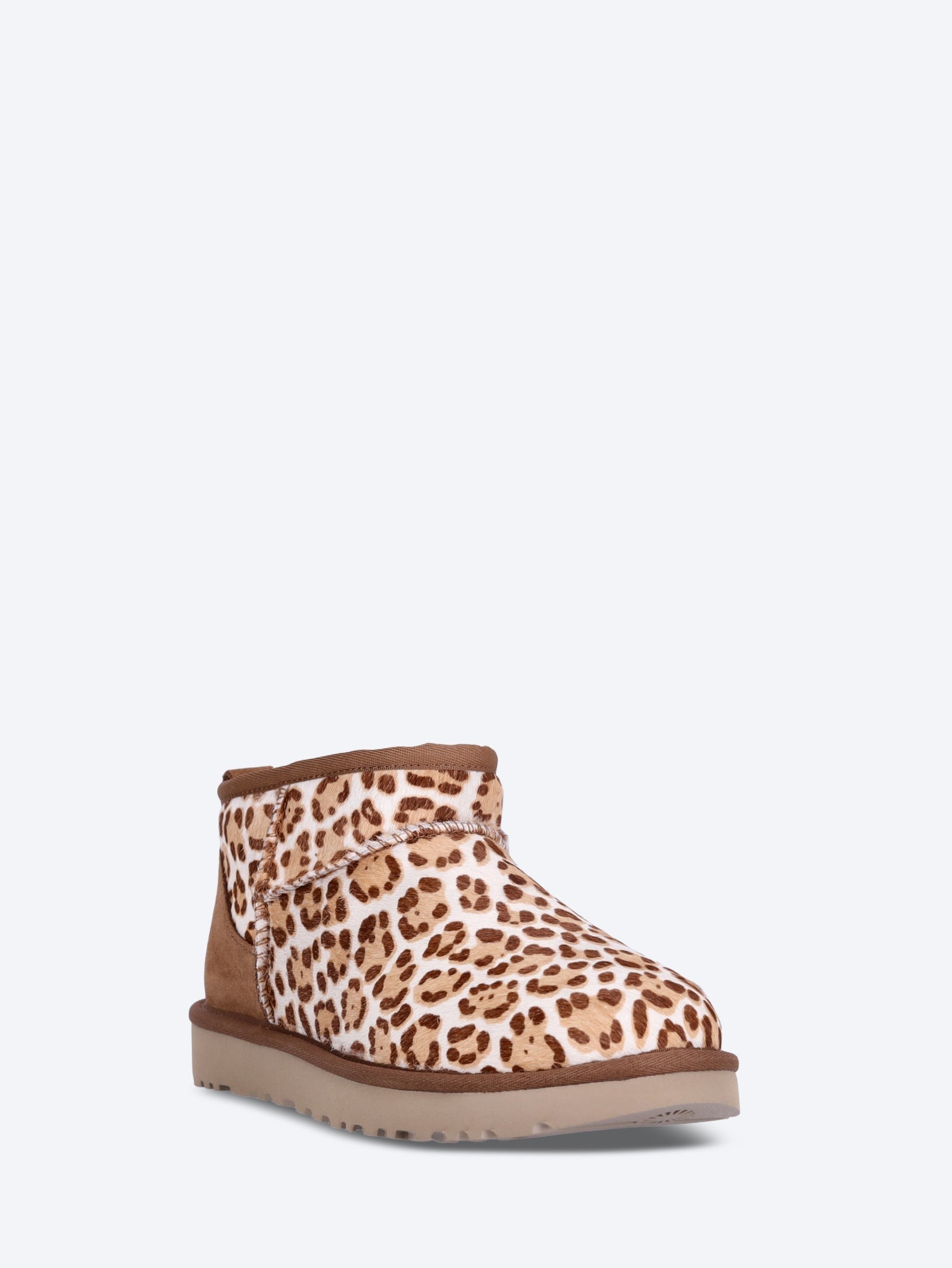 Classic ultra mini plains boots 2