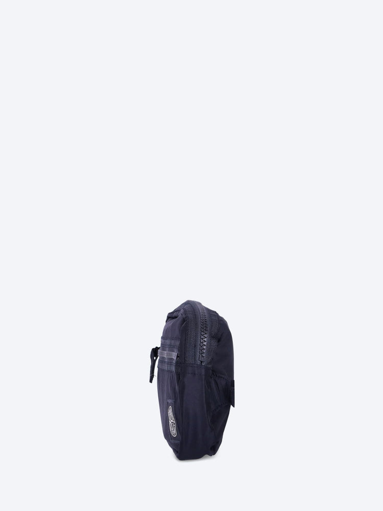Gürteltasche aus beschichtetem Nylon und Metall 3