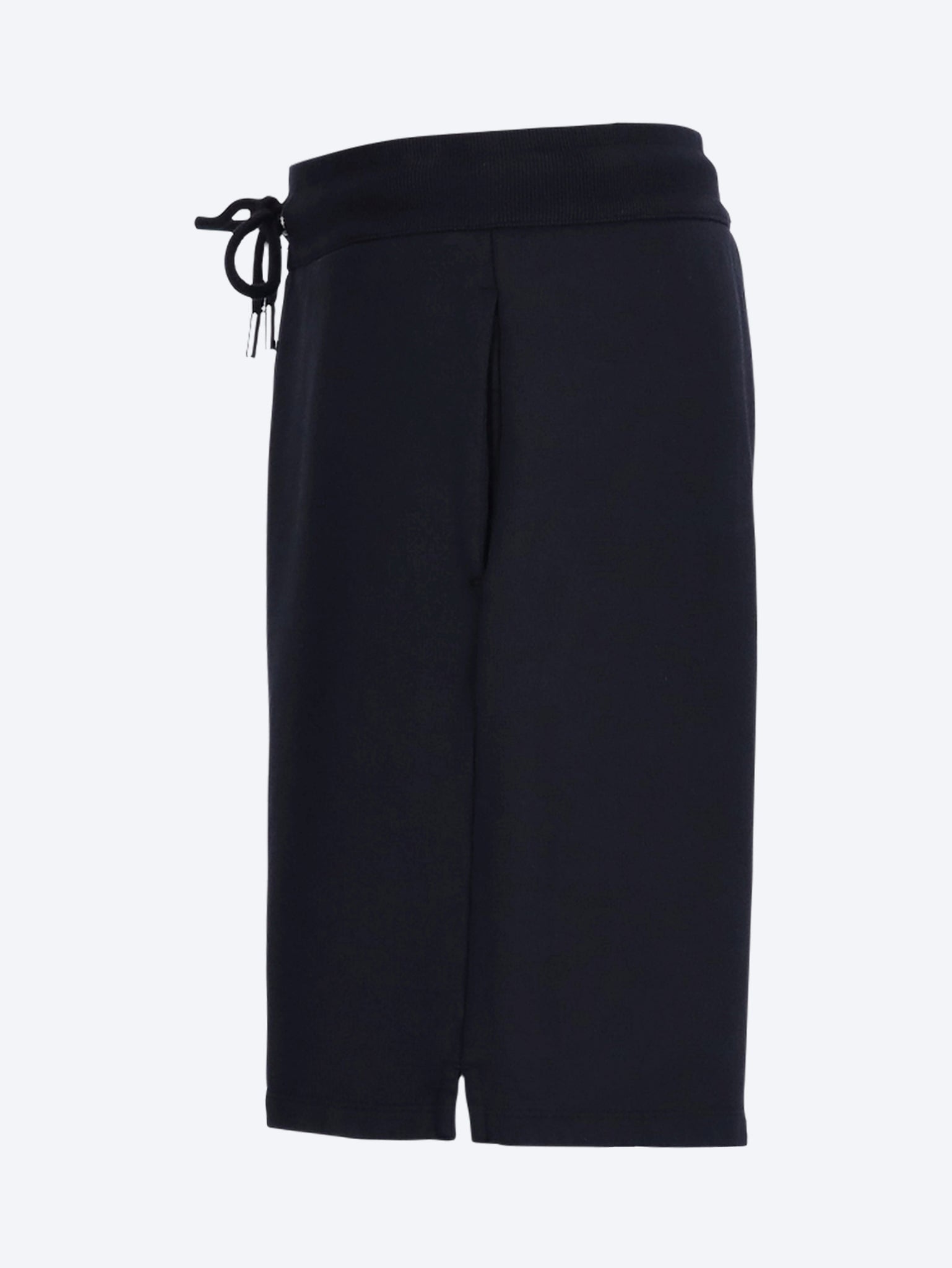 Contrasted ami de coeur shorts 2